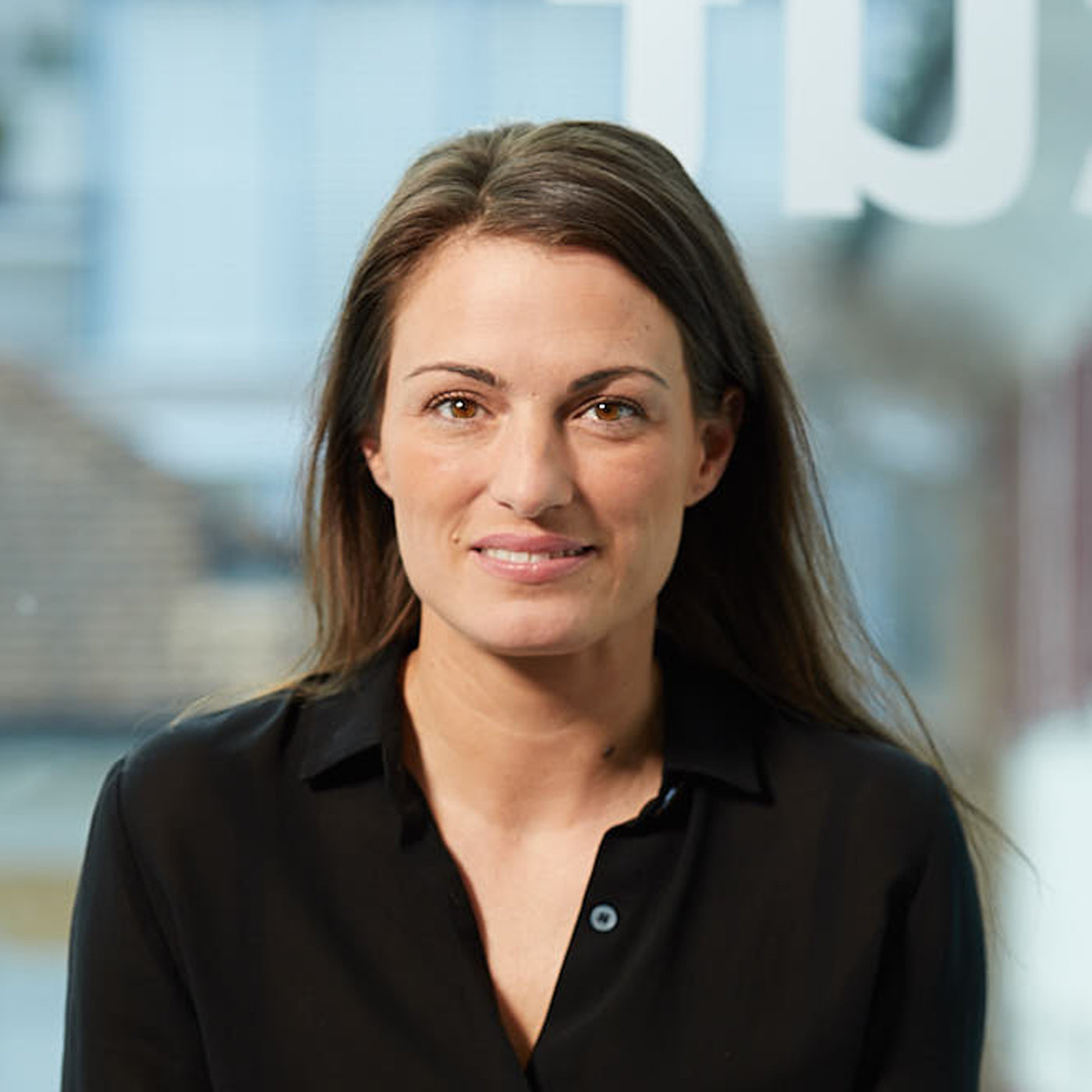 Verena Konrad, HOUSE Europe! Verena Konrad, HOUSE Europe!